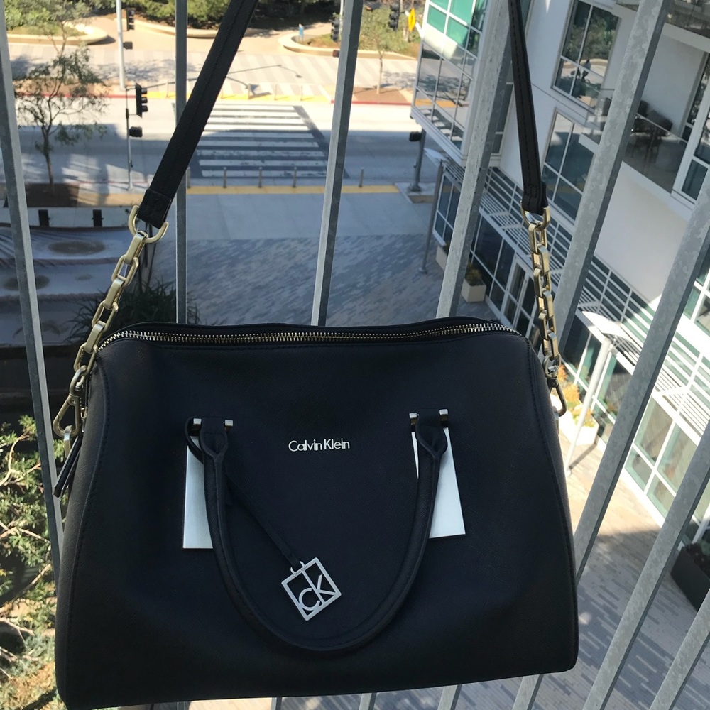 Handbags, Calvin Klein